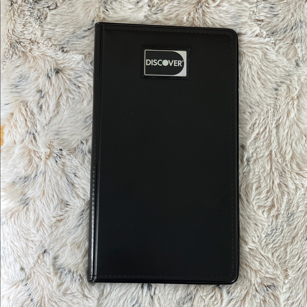 Discover Server Book - Black